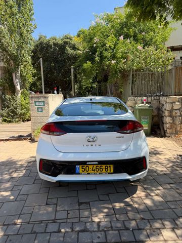 יונדאי איוניק