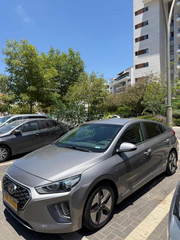 יונדאי איוניק