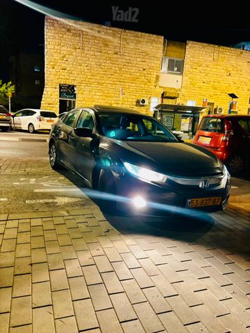 הונדה סיוויק