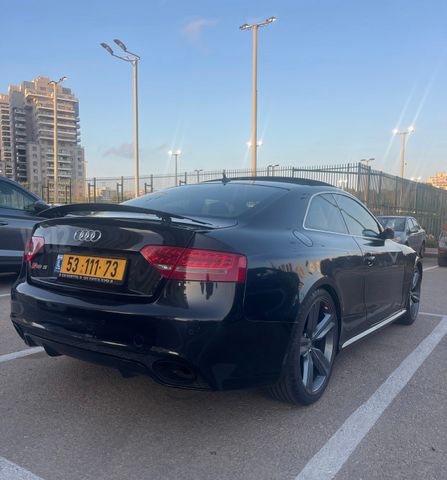 אאודי RS 5