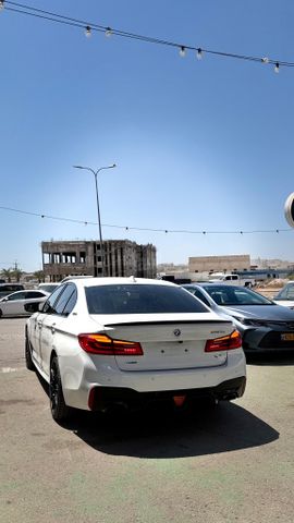 מודעת רכב ב מ וו סדרה 5