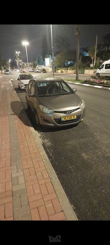 יונדאי i20