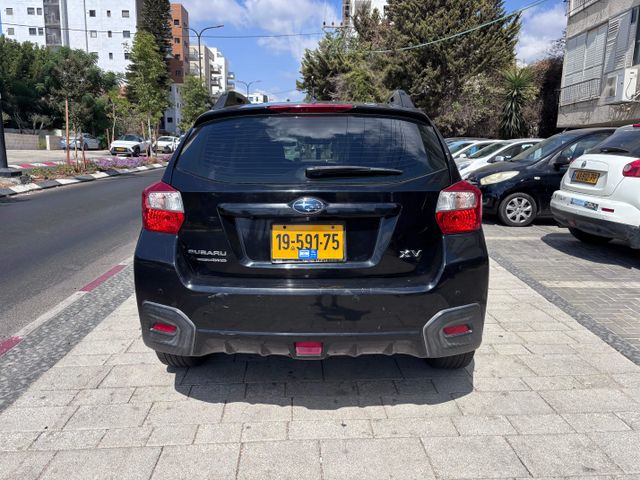 סובארו XV