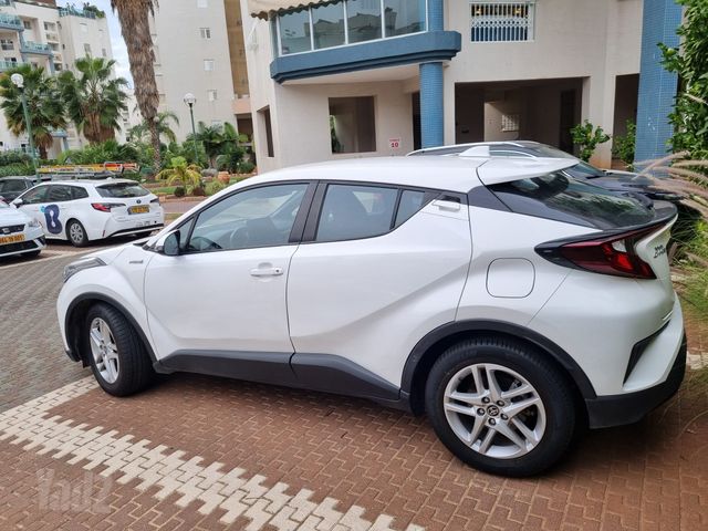 טויוטה C-HR