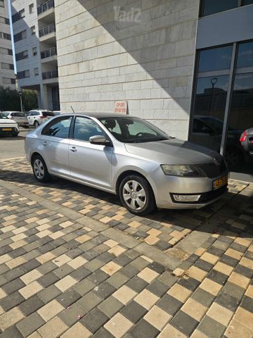 סקודה ראפיד