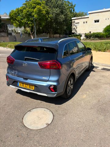 קיה נירו