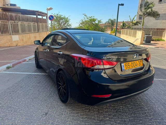יונדאי I35