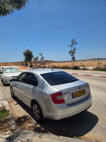 סקודה ראפיד