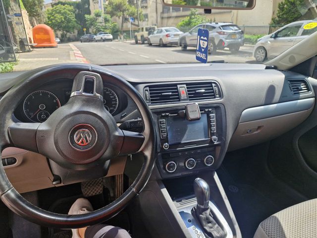 פולקסווגן ג'טה