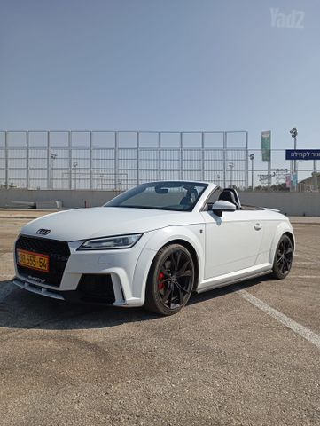 אאודי TT