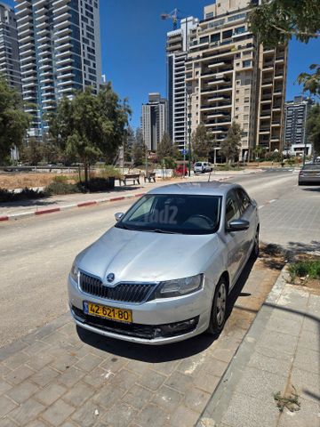 סקודה ראפיד