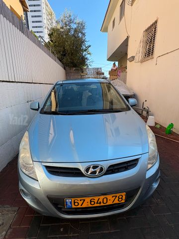 יונדאי i20
