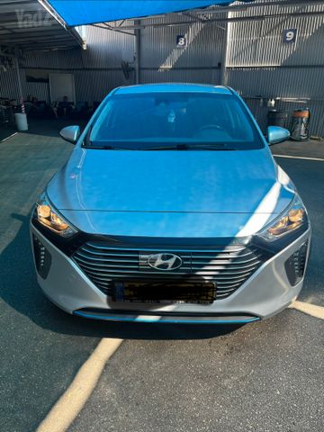 יונדאי איוניק