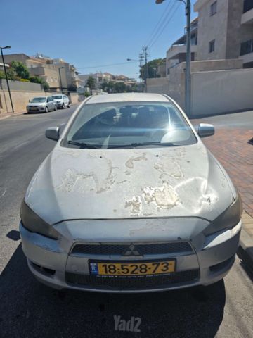 מודעת רכב מיצובישי לנסר