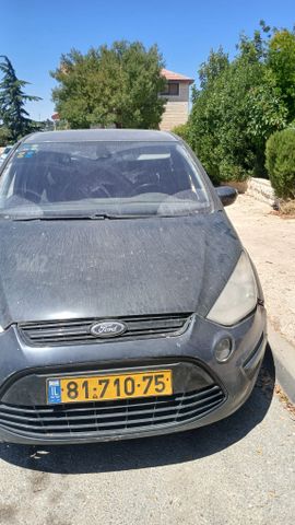 מודעת רכב פורד S-מקס