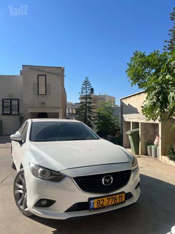 מודעת רכב מאזדה 6