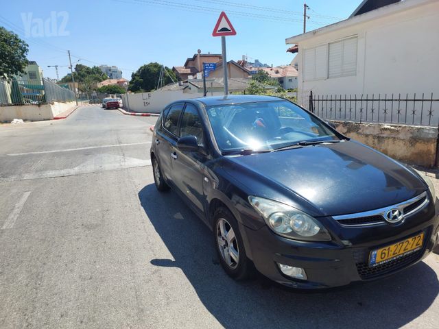 יונדאי i30