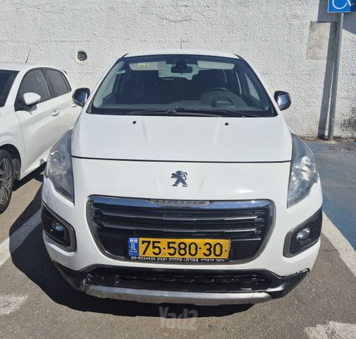 פיג'ו 3008