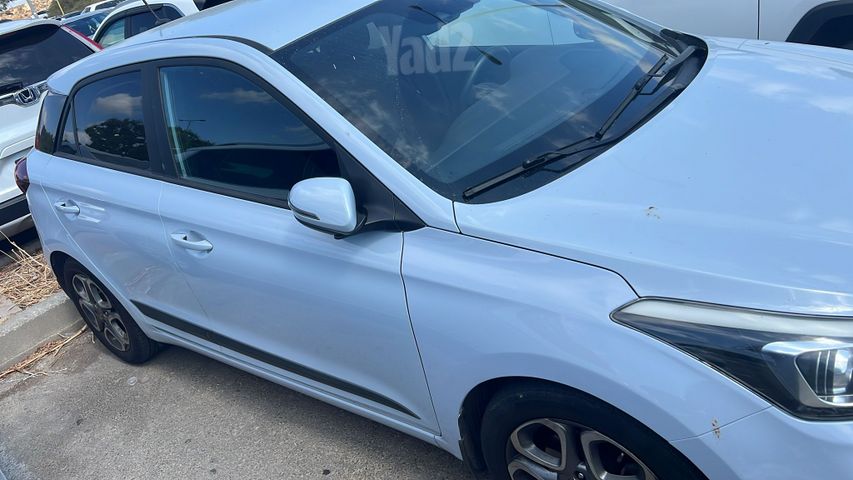 יונדאי i20