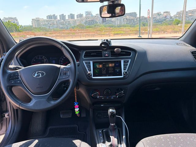 יונדאי i20