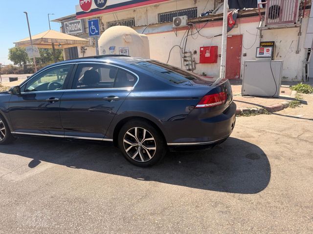 פולקסווגן פאסאט