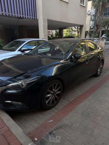 מאזדה 3