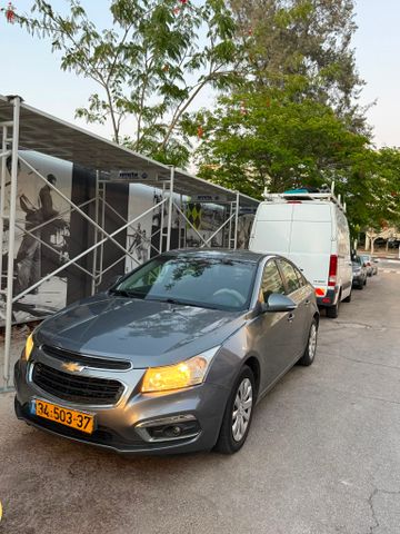שברולט קרוז