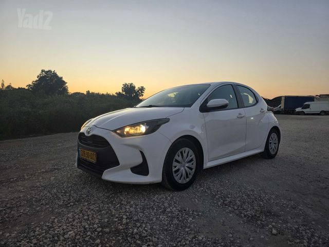 מודעת רכב טויוטה יאריס