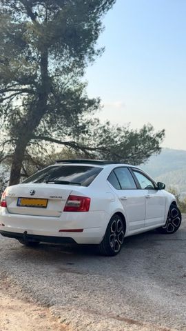 סקודה אוקטביה