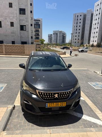 פיג'ו 3008