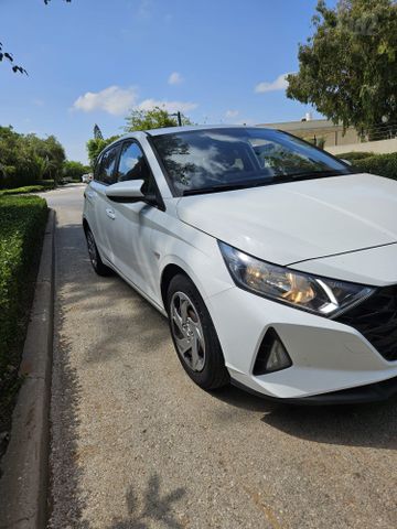 יונדאי i20