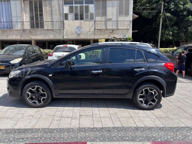 סובארו XV