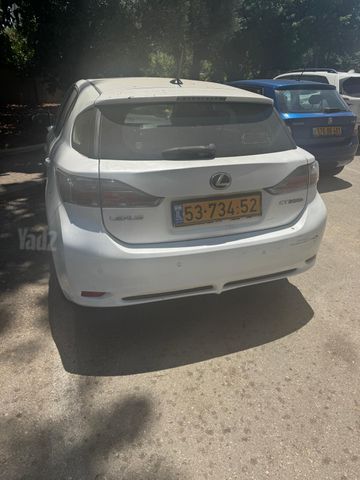 לקסוס CT