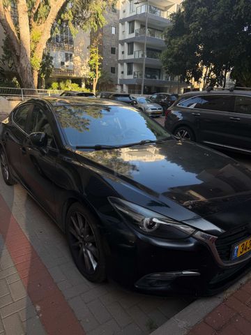 מאזדה 3