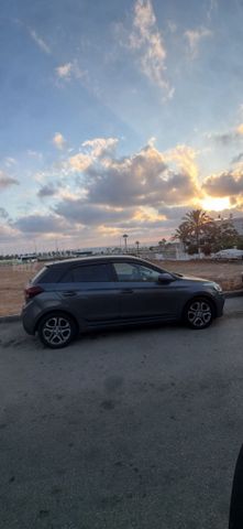 יונדאי i20