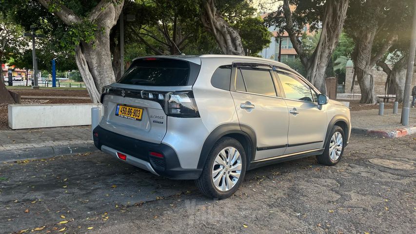 סוזוקי S-Cross