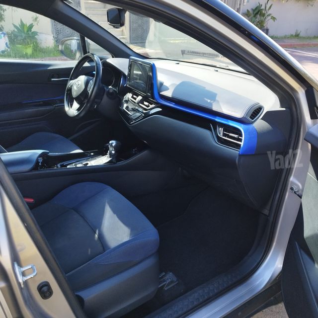טויוטה C-HR