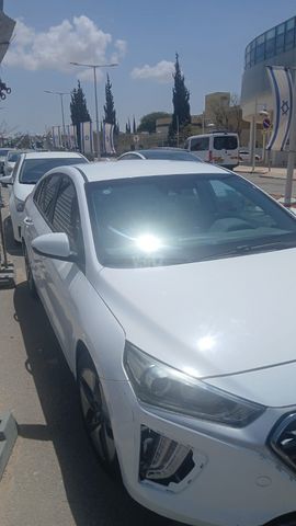 מודעת רכב יונדאי איוניק