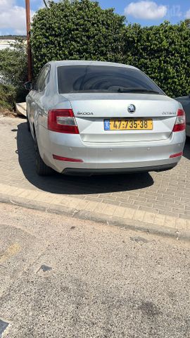 סקודה אוקטביה
