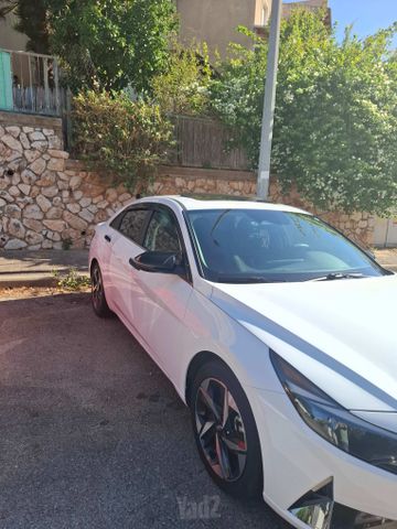 יונדאי אלנטרה