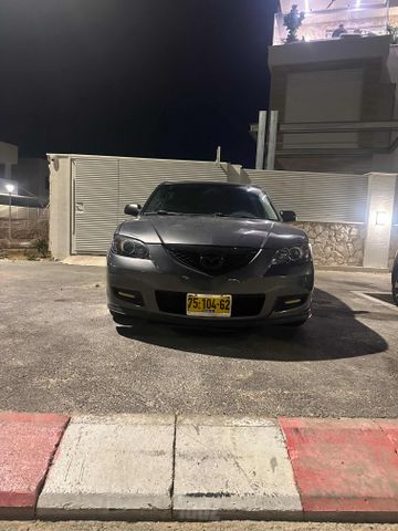מאזדה 3