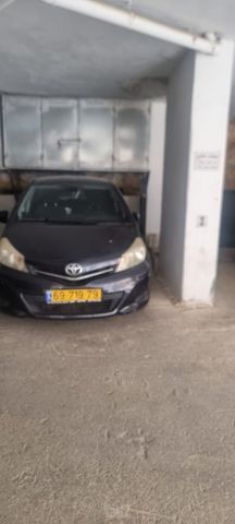 מודעת רכב טויוטה יאריס