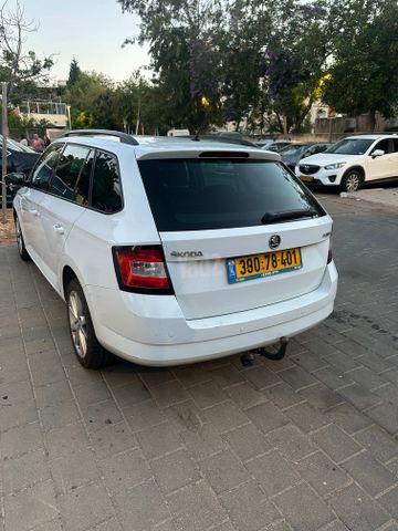 סקודה פאביה