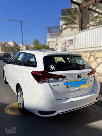 טויוטה אוריס
