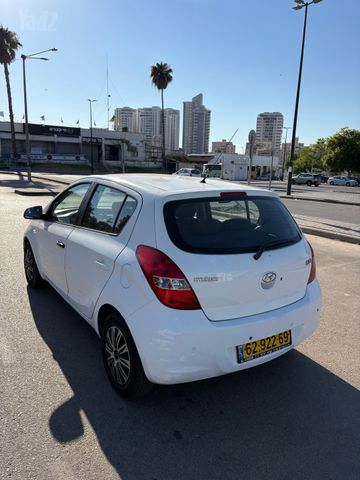 i20 GLI אוט׳ 1.4 (100 כ״ס)