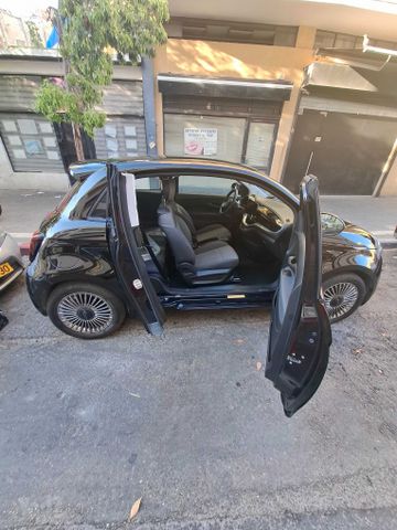 פיאט 500E