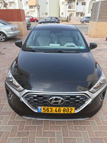 יונדאי איוניק