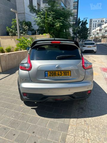 ניסאן ג'וק