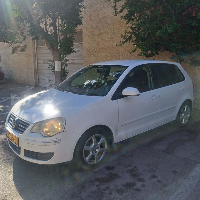 פולקסווגן פולו 