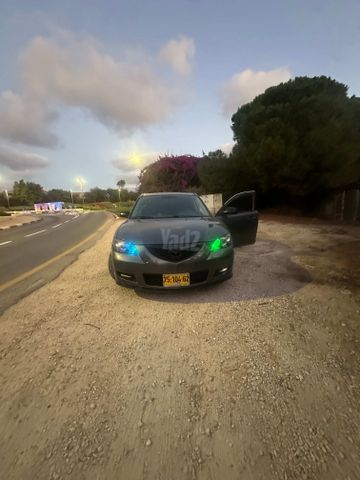 מאזדה 3